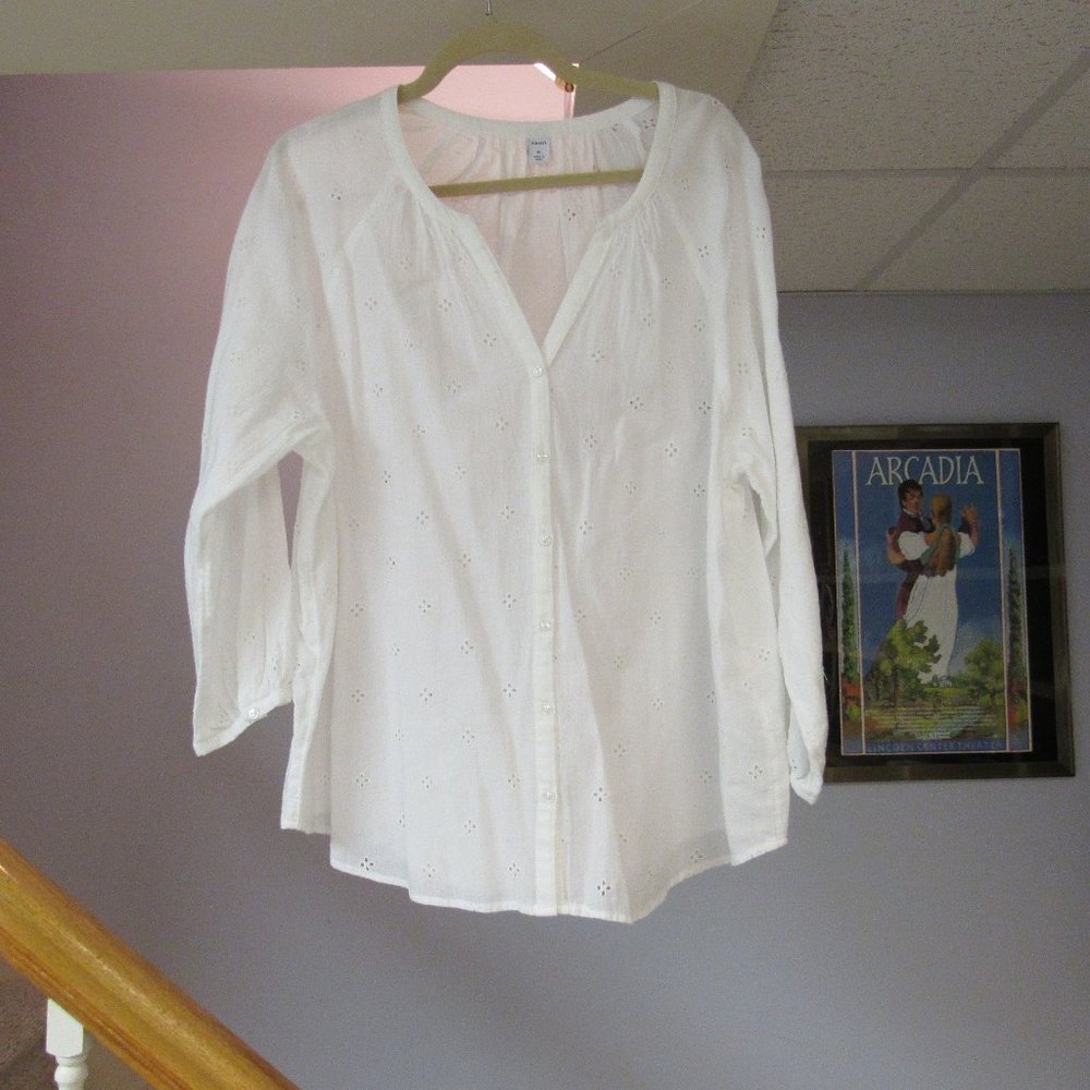 Old Navy Swiss Dot Button Down White Blouse